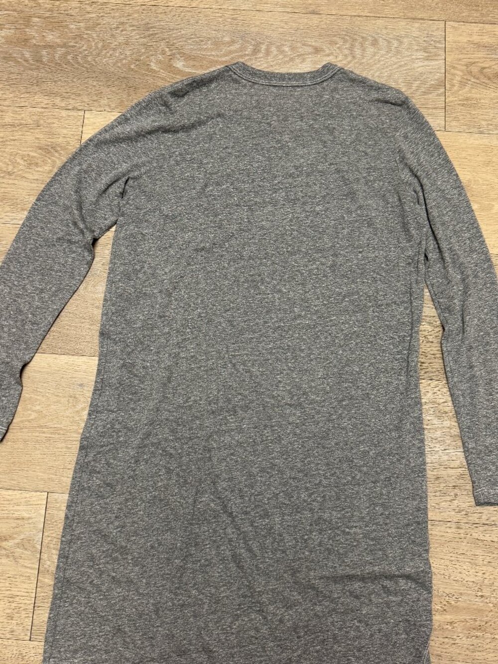 The Great Dress Long SLeeve Knotted Tee Size 0 Heather Gray NWT USA Made - Picture 13 of 16